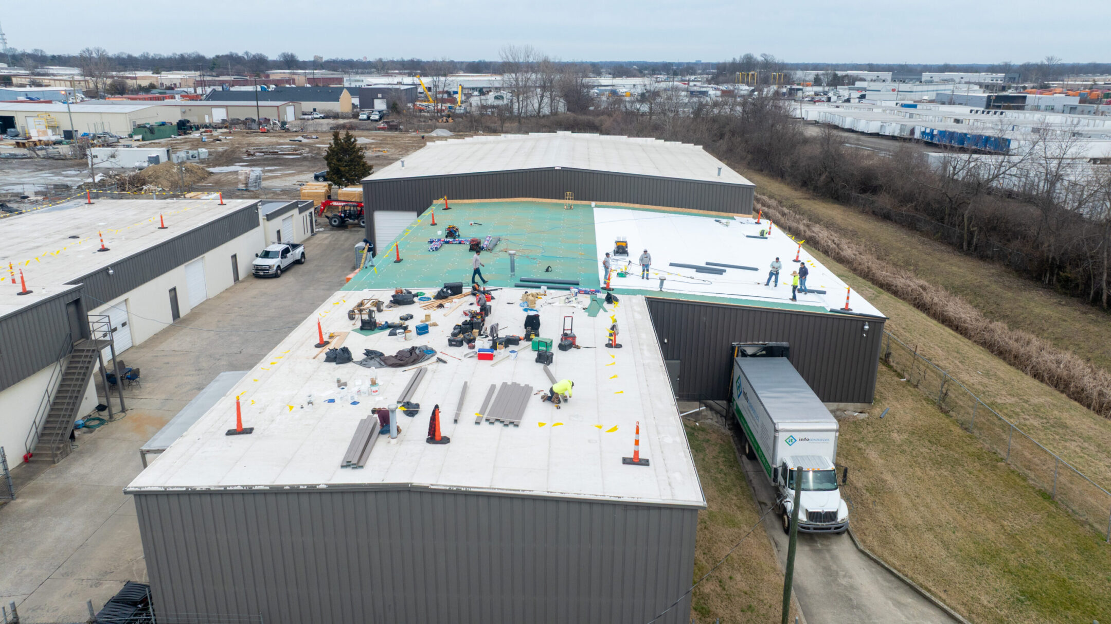 Commercial maintenance roof