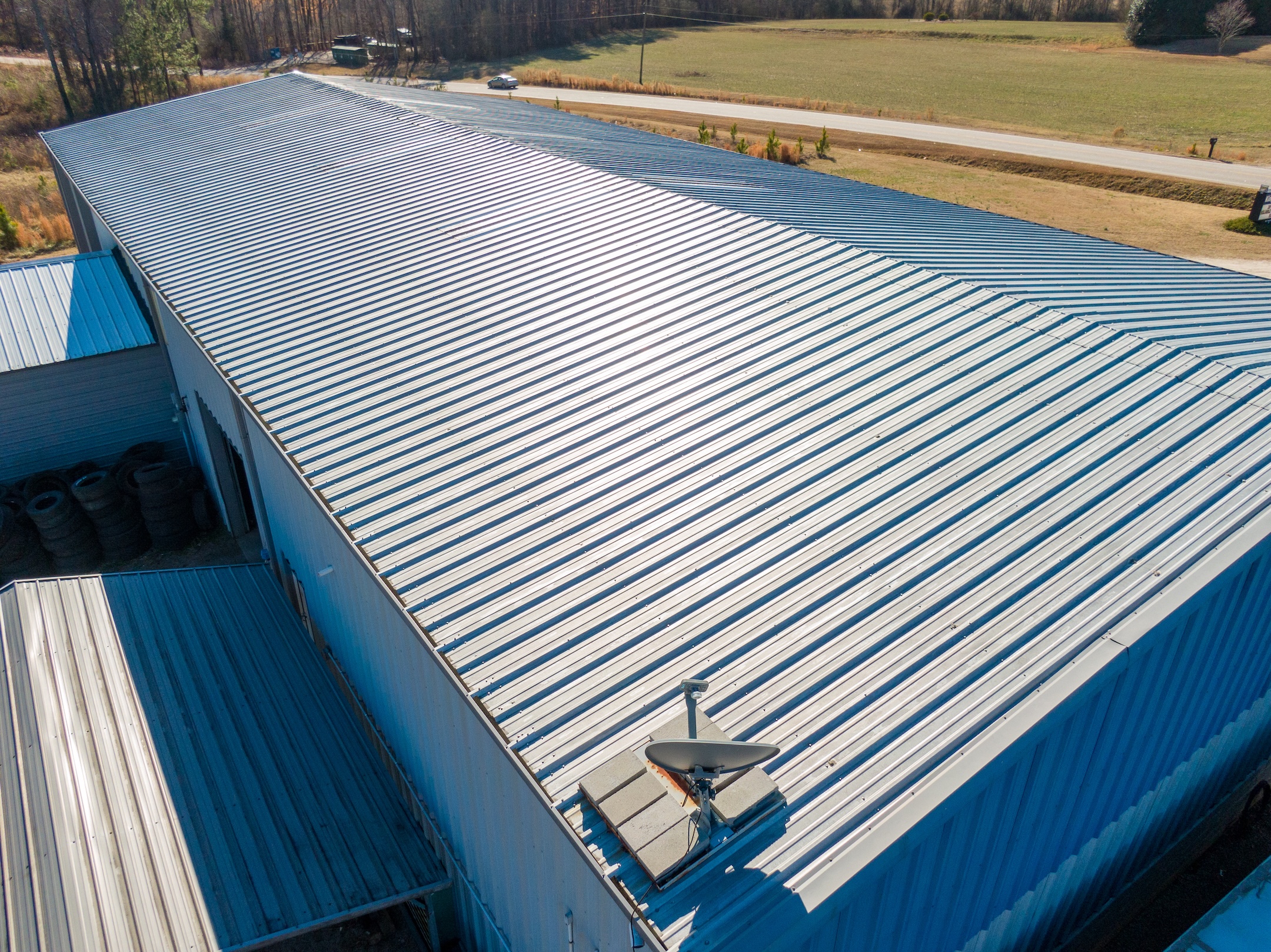 R panel metal roof