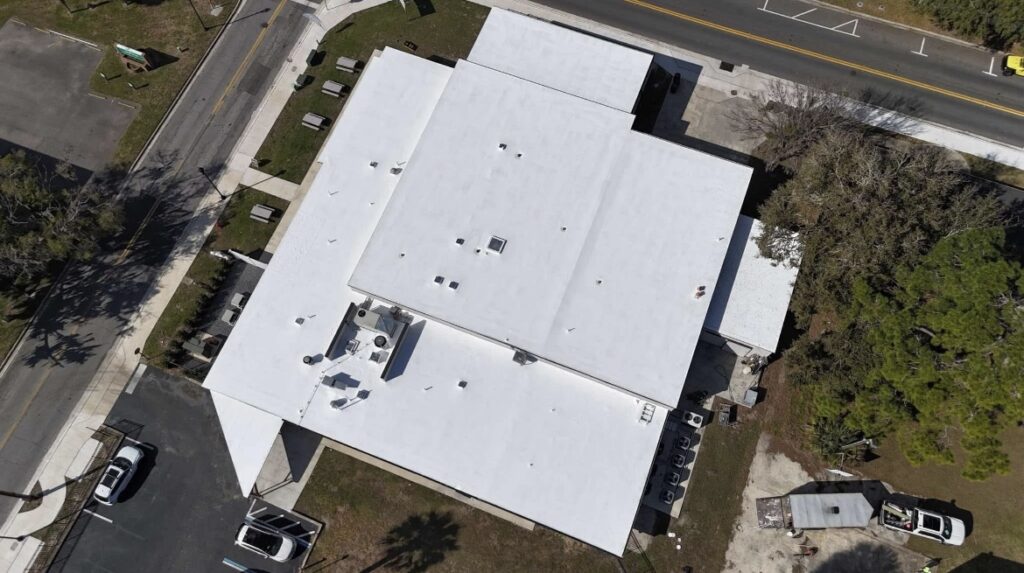 Aerial view of a BUR system roof
